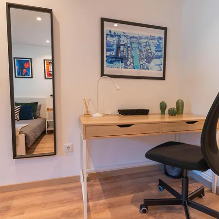 בית הארחה 7 Min From And Se-velha - Ac - Work Desk - 300mbs Wifi קוימברה